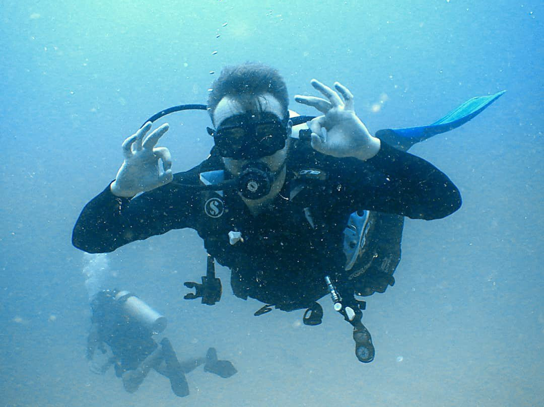 Blue Deep Diving Centre景点图片