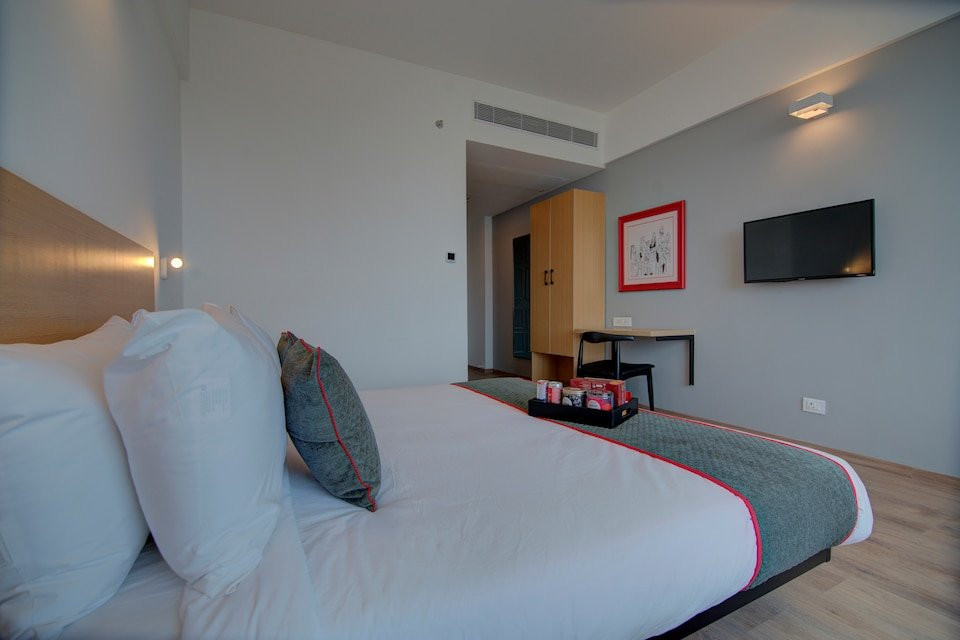 OYO 18258 Flagship Cherry Inn主图