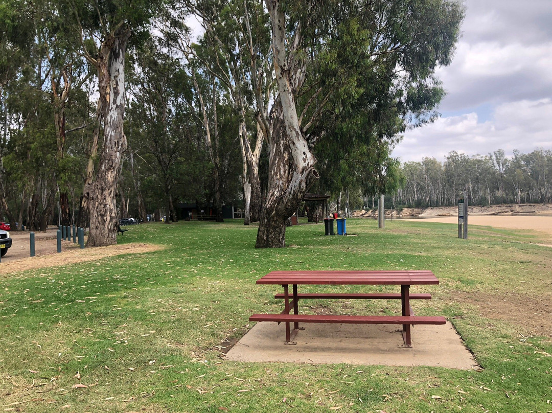Thompson Beach-Cobram必去景点