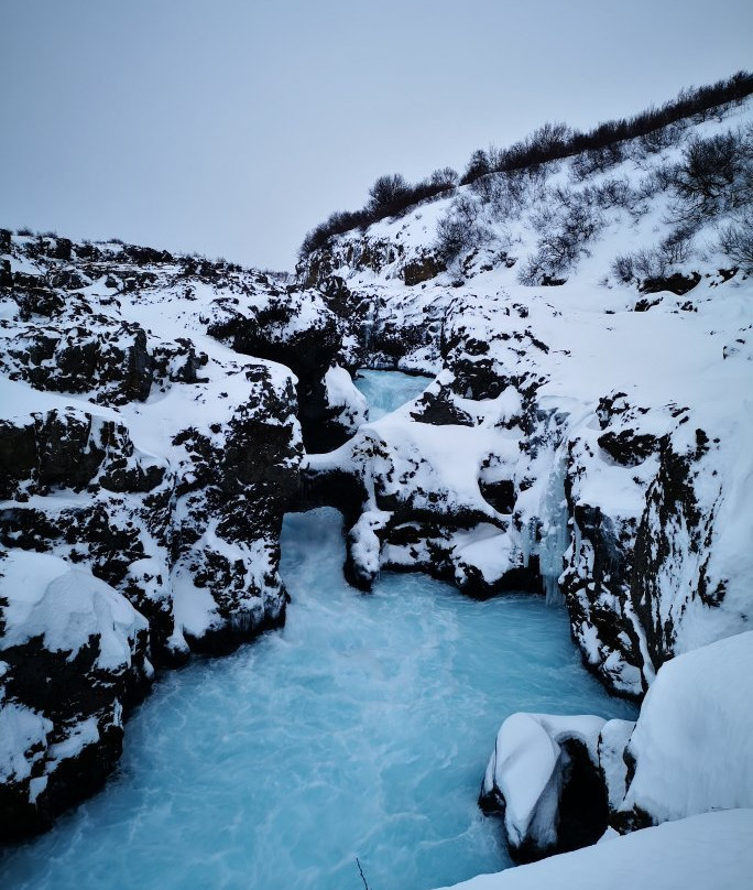Hraunfossar Lava Waterfall-Hraunfossar必去景点