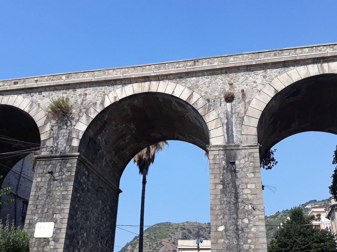 Ponte di Caravilla景点图片