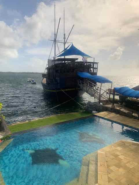 鳐鱼湾度假村主图