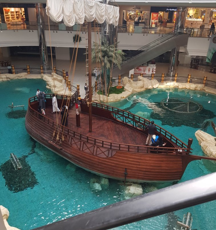 Al-Rashid Mega Mall-Medina必去景点