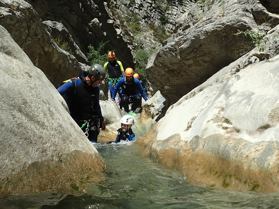 Camp 4-尼斯必去景点