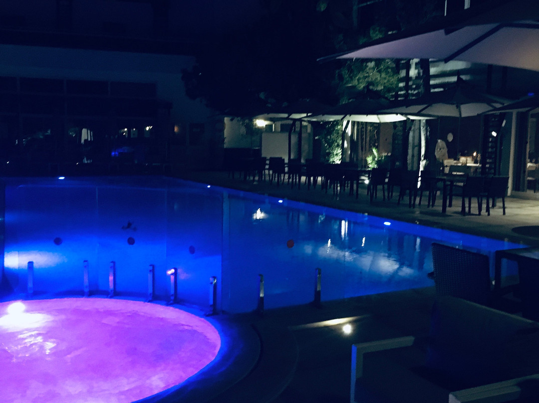 Sinbad Hotel Bar-哈玛麦德必去景点