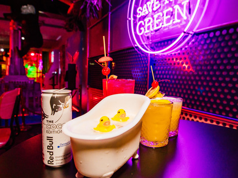 Holey Moley Golf Club Wintergarden