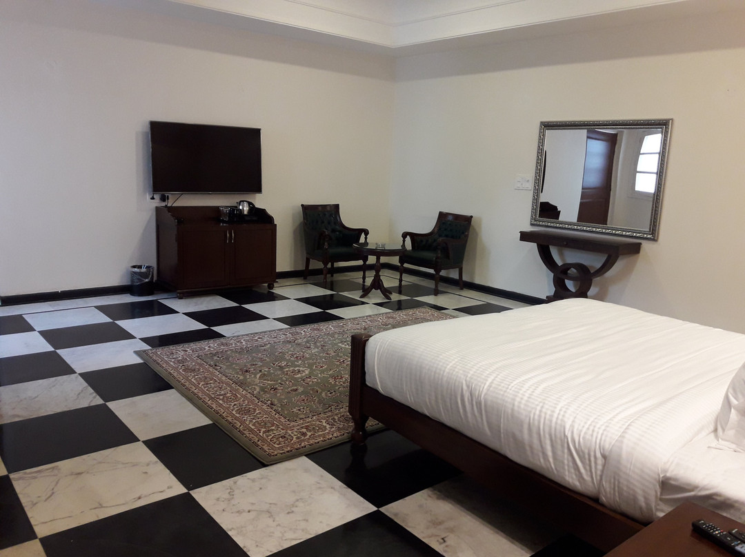 TGI Gadh Hathoj主图