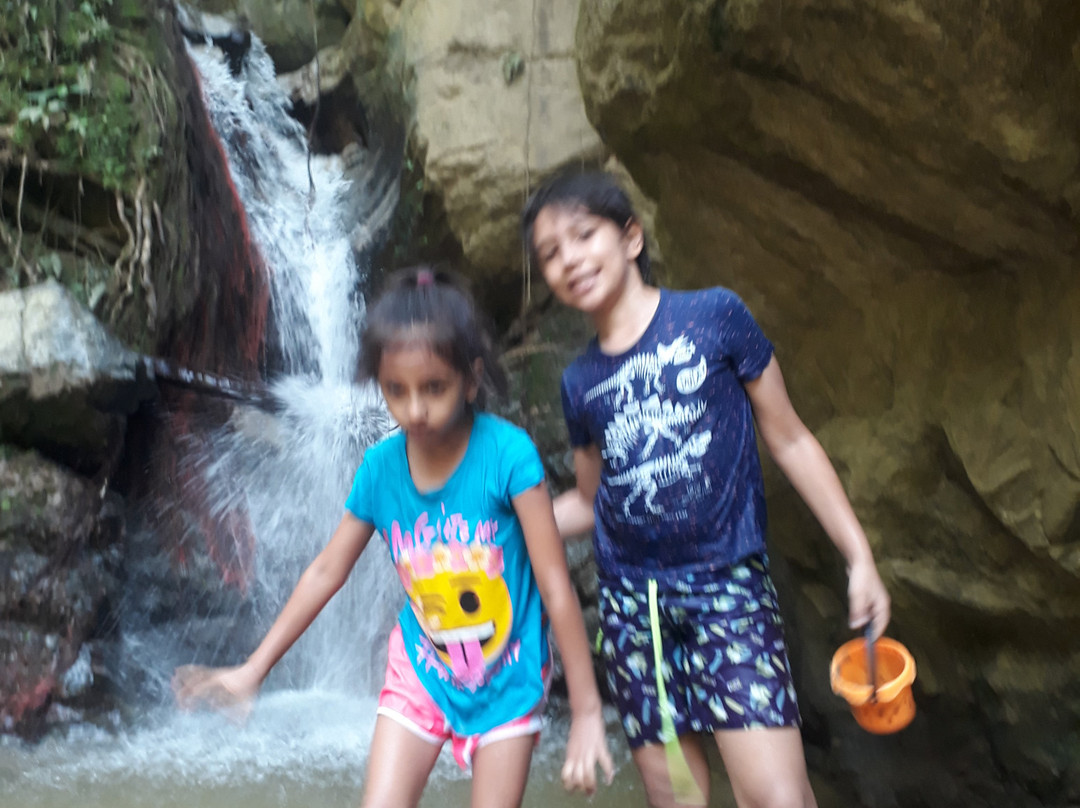 Cascada el Encanto
