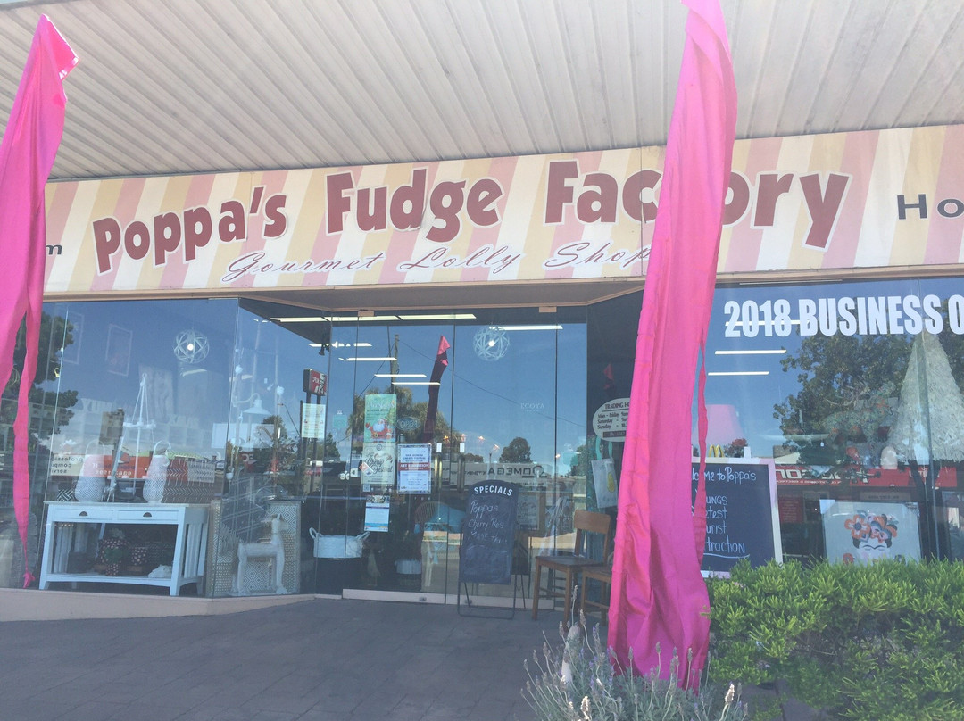 Poppa's Fudge & Jam Factory-Young必去景点