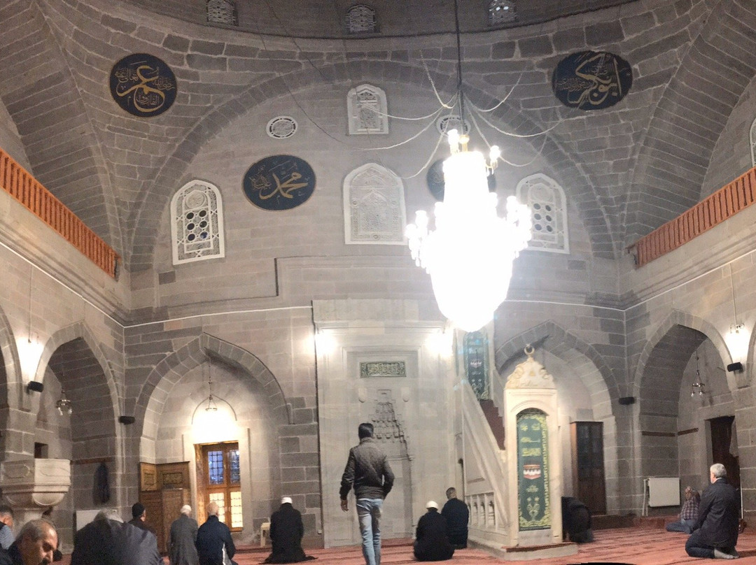 Kursunlu Camii-开塞利省必去景点