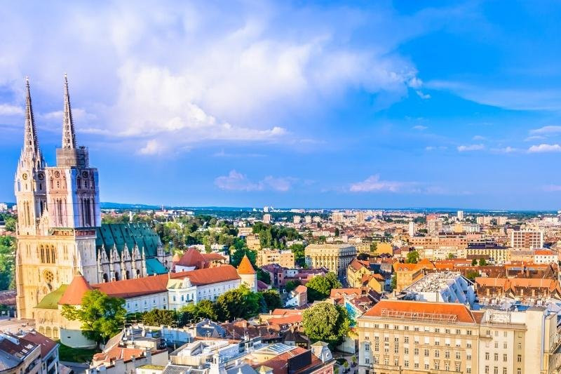 ADVENTURES IN ZAGREB by Nobis景点图片