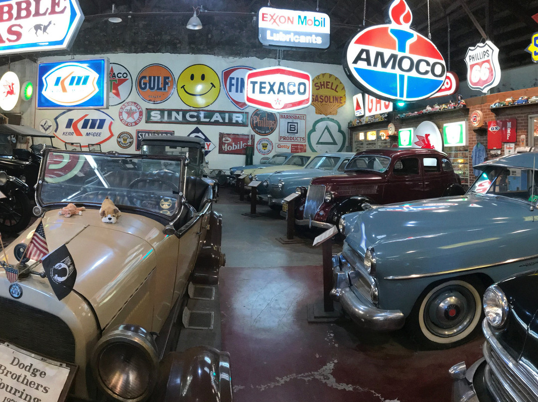 Mike Fuller Auto and Gas Museum-Inola必去景点