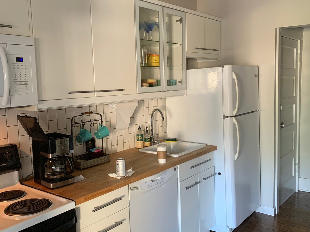 Modern Homestead Guest House主图