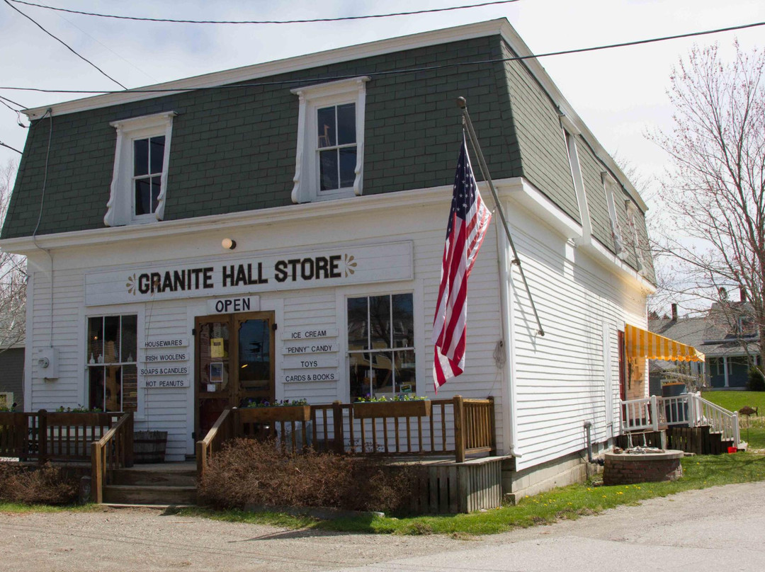 Granite Hall Store景点图片