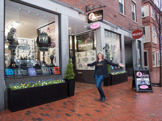 Coon's Card & Gift Shop-塞勒姆必去景点