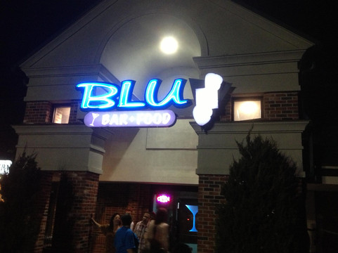 Blu Bar and Grill