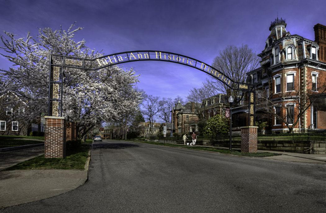 Julia-Ann Historic District Walking Tour-帕克斯堡必去景点