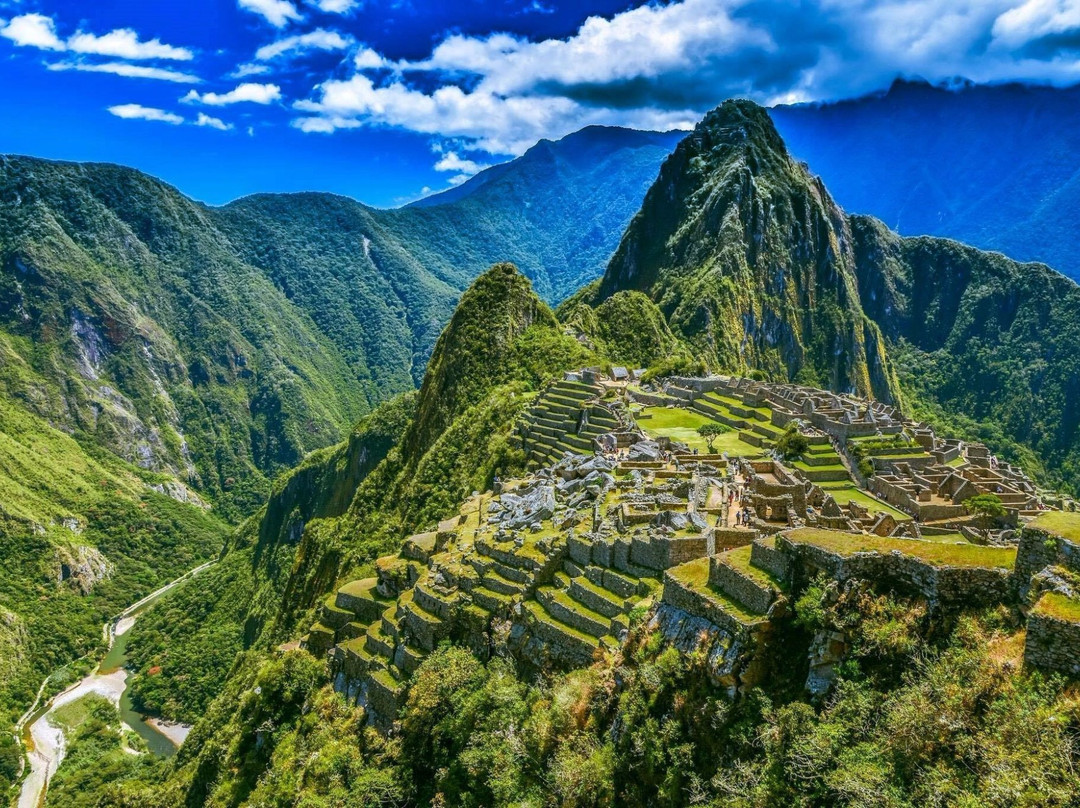 Jungle World Travels - Day Tours-利马必去景点