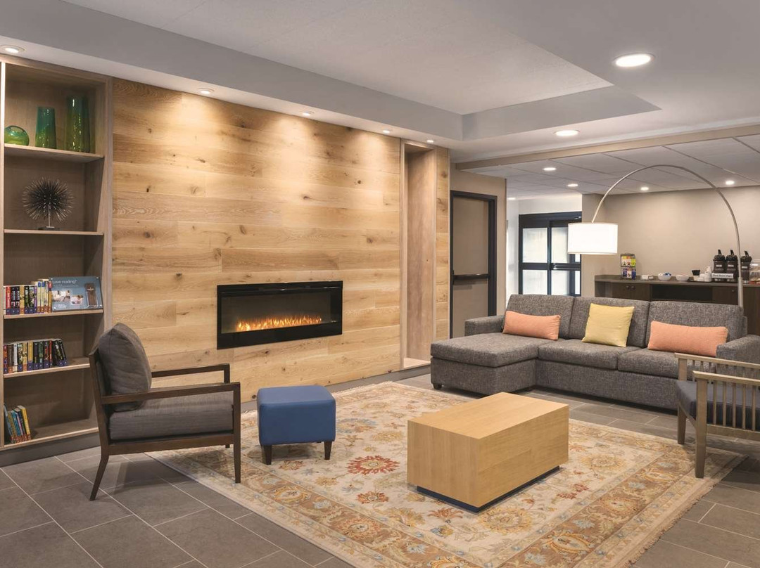 拉克罗斯瑟托套房旅馆主图