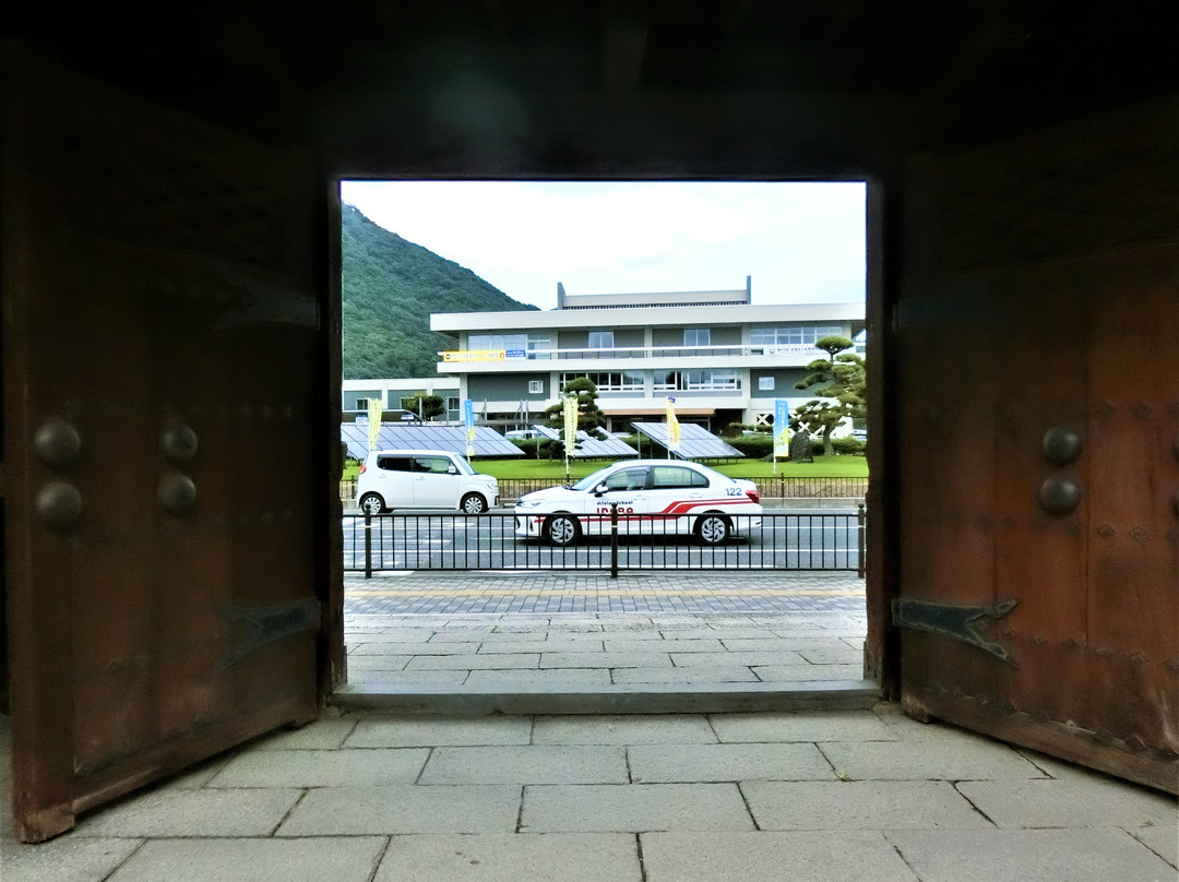 The Bukemon Gate of the Minoura Family-鸟取市必去景点