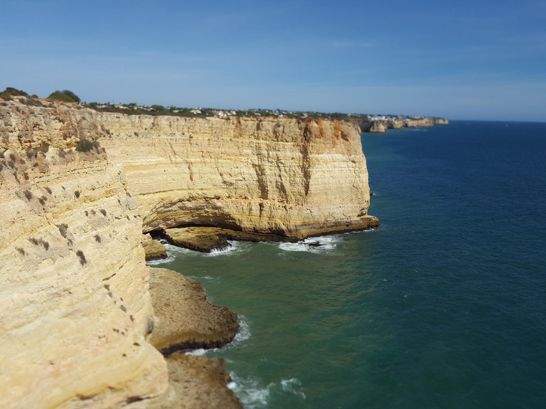 Ponta do Altar Lighthouse景点图片