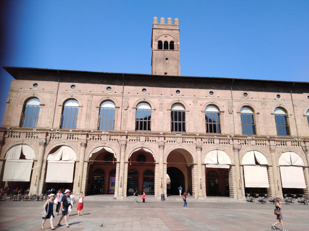 Palazzo Re Enzo景点图片