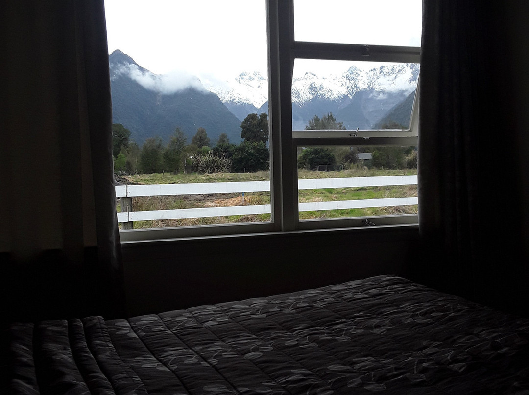 库克山景汽车旅馆主图