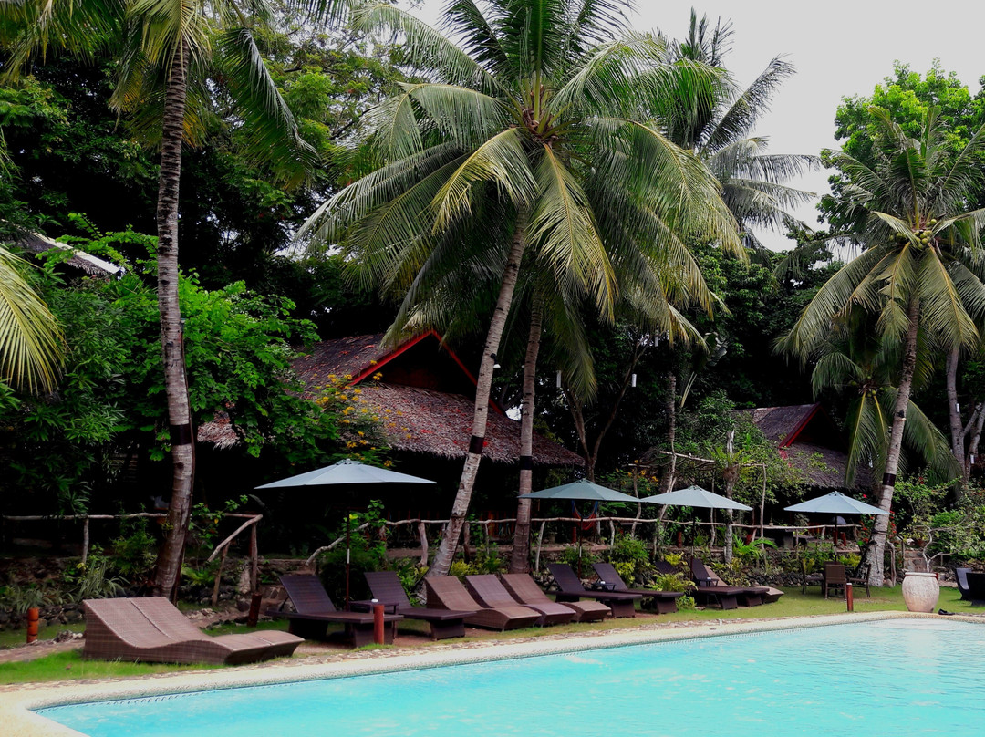 绿洲度假村酒店主图