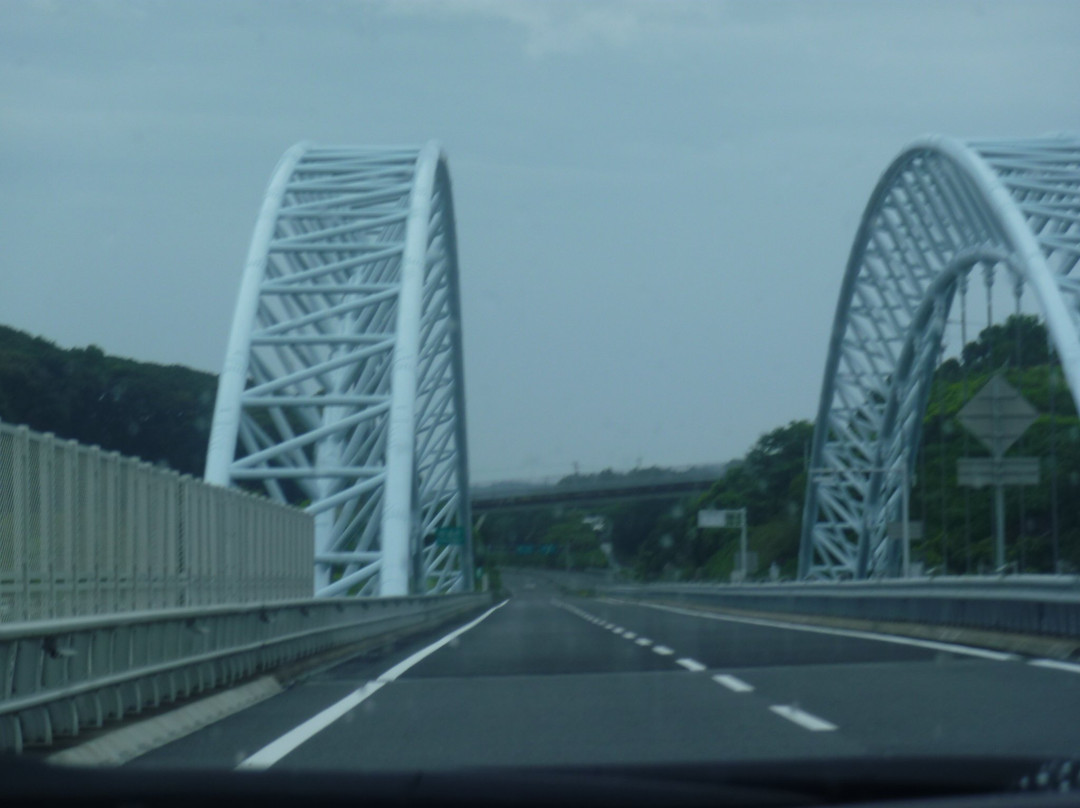 Shinsaikai Bridge景点图片
