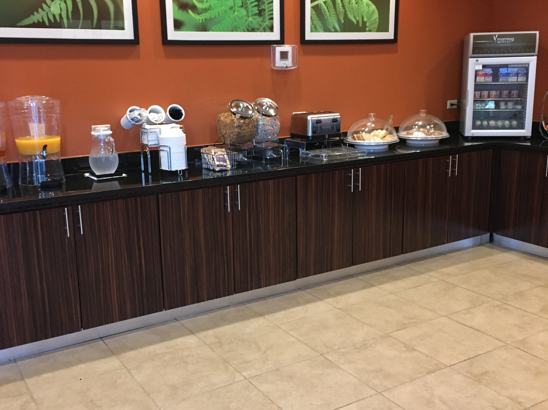 Sleep Inn & Suites主图