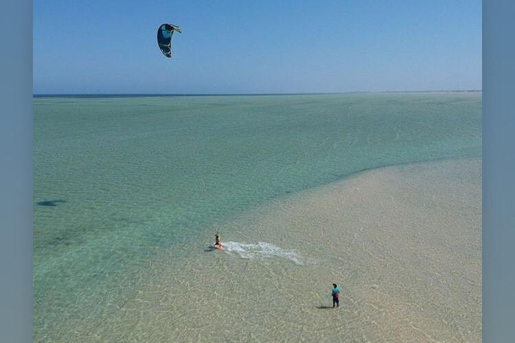 Shark Bay Kitesurfing景点图片