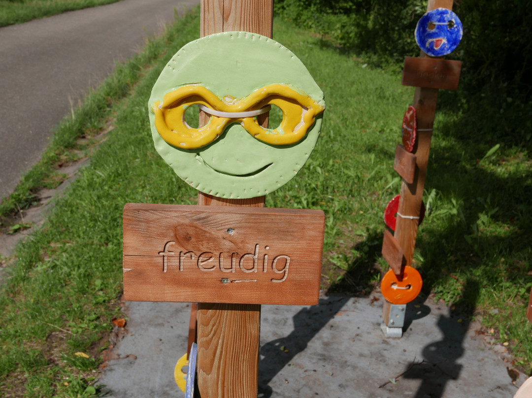 Skulpturenrundweg Kopfe am Korber Kopf-Korb必去景点