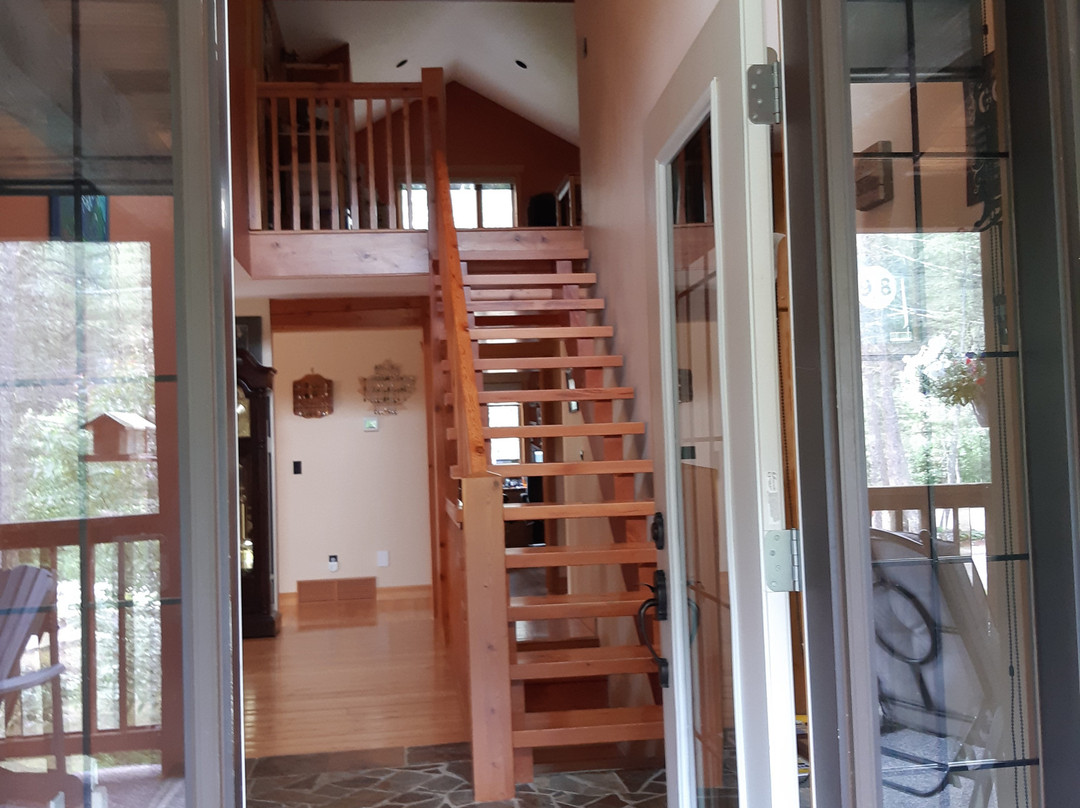 Chalet in the Rockies Bed & Bye主图