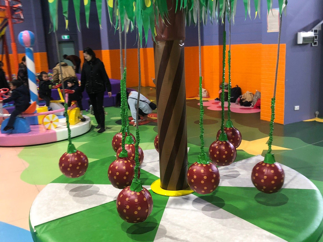 Rainbow Town Play Centre-格伦韦弗利必去景点