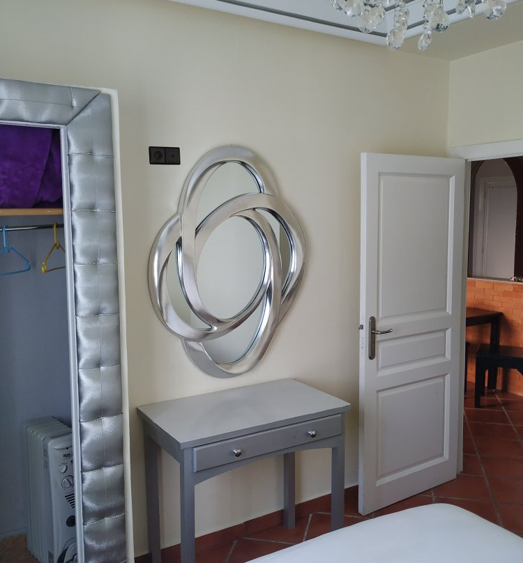 扎伊尔夫塔里发海滩酒店主图