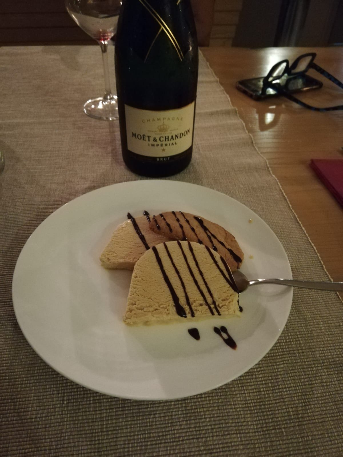 苏里翁蝶德拉科里纳酒店-官方