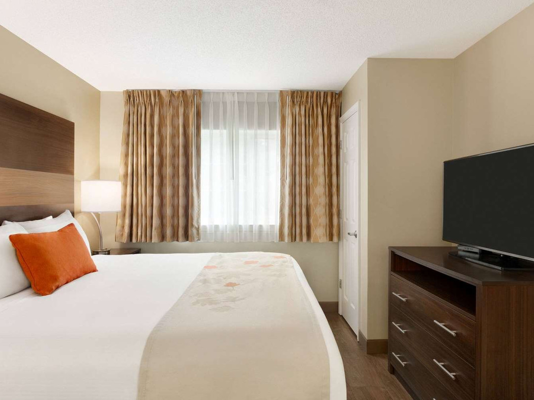 Mainstay Suites Columbus Next To Fort Moore主图