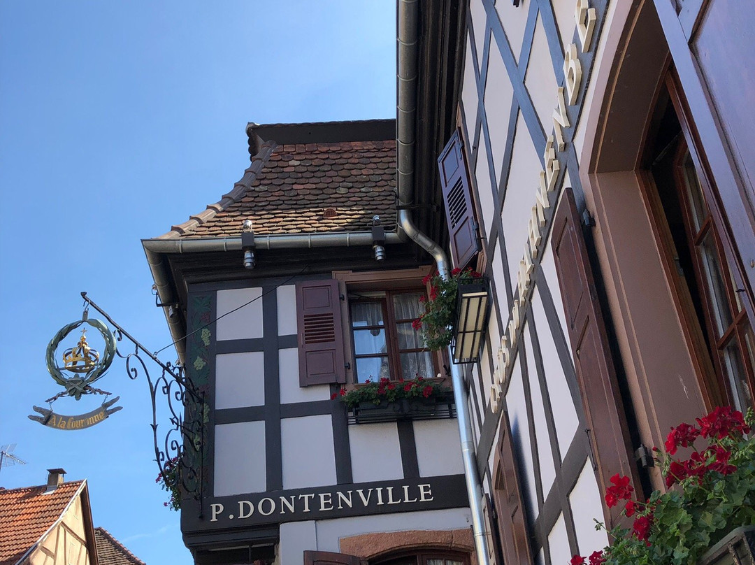 东唐维尔酒店主图