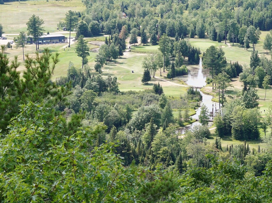 Eagle's Nest Park & Lookout-班克罗夫特必去景点