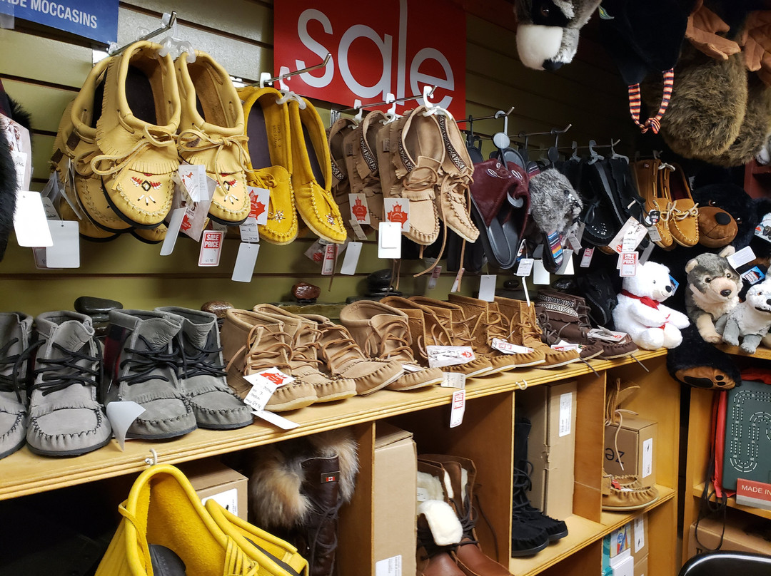 The Wolf Den-帕里桑德必去景点