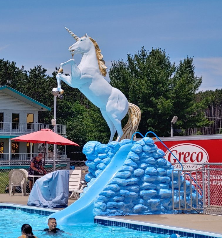 Shamrock Motel Resort & Suites主图