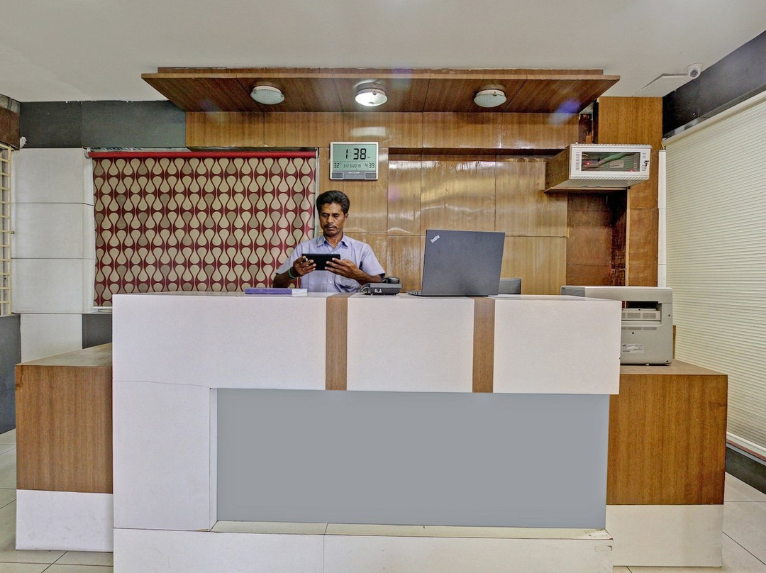 Kooloth Lake View Residency主图