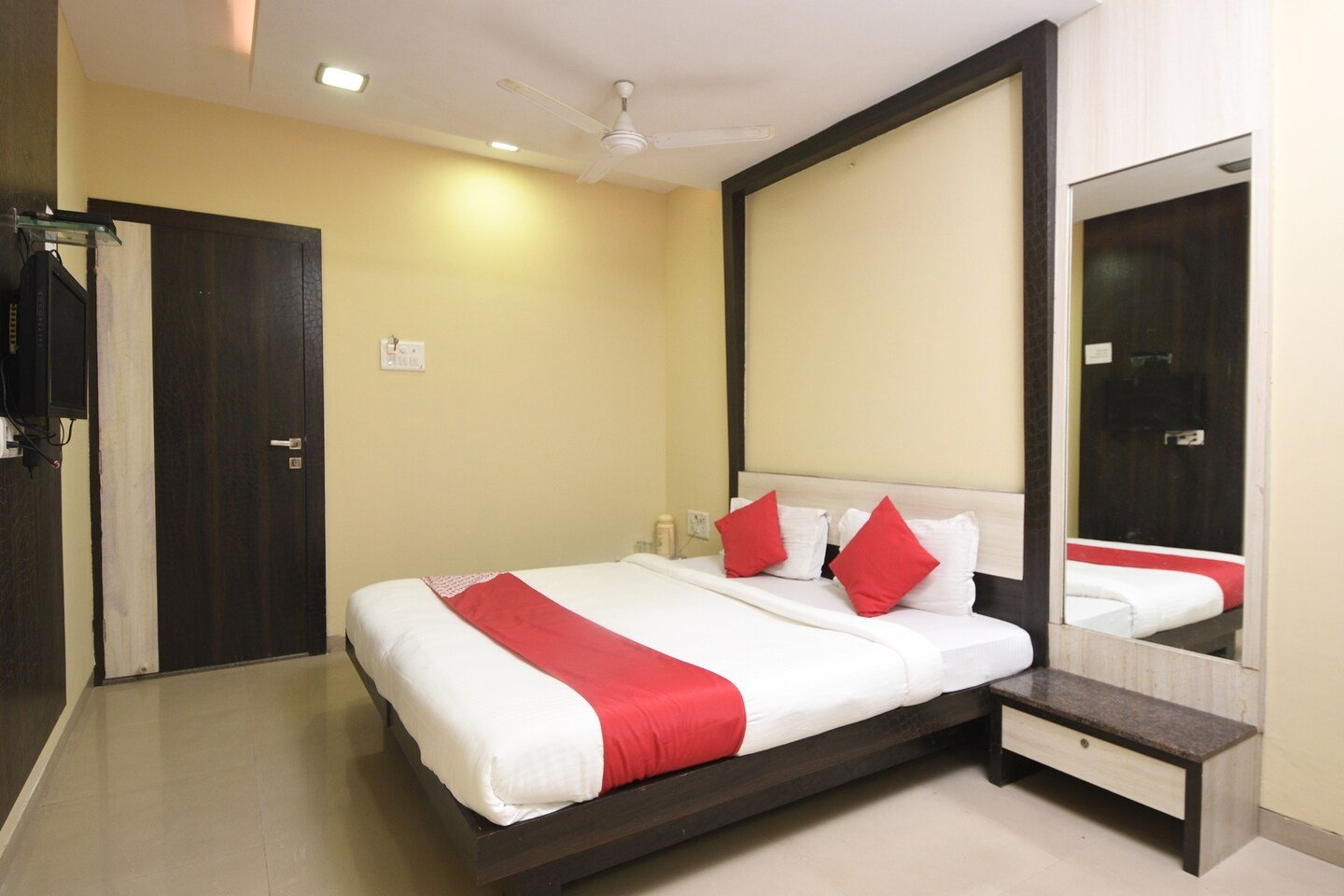 Shree Krishna Palace-官方