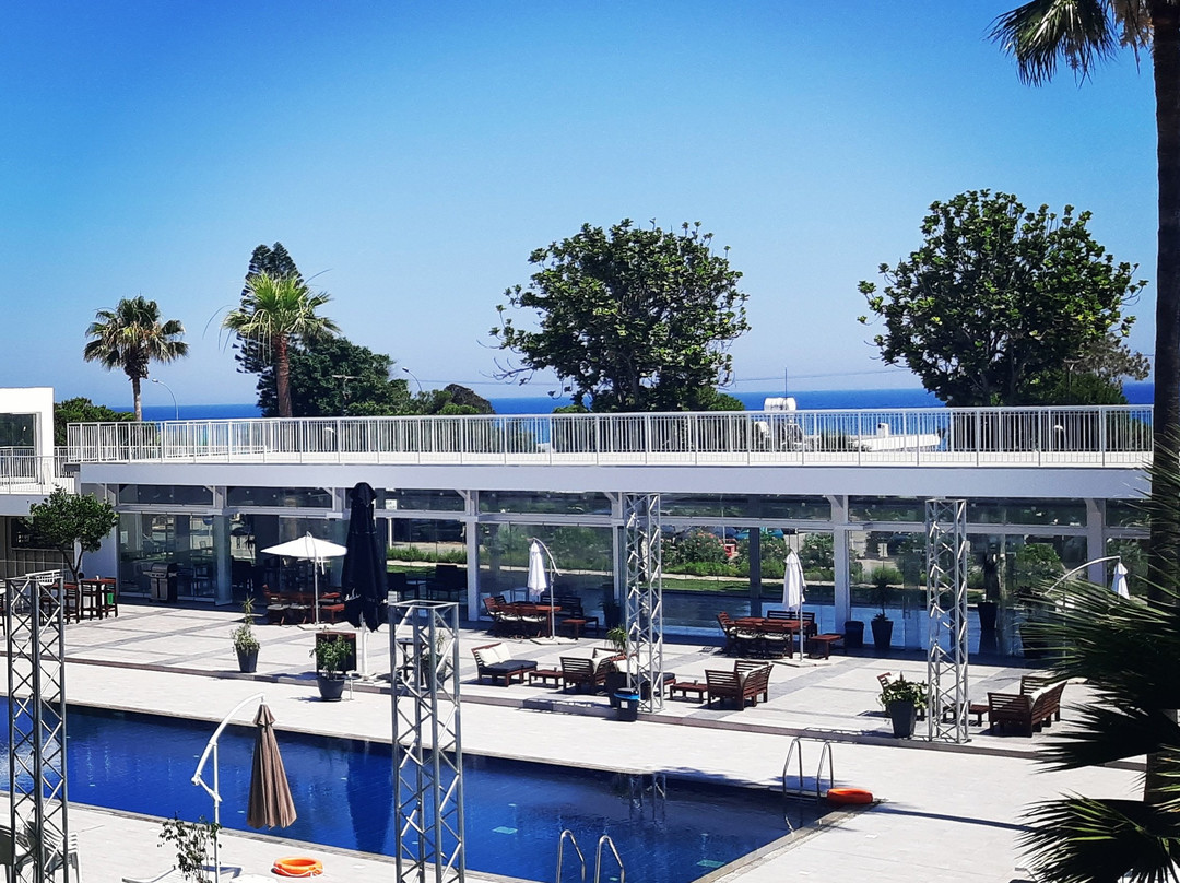 Lysithea Hotel Apartments主图