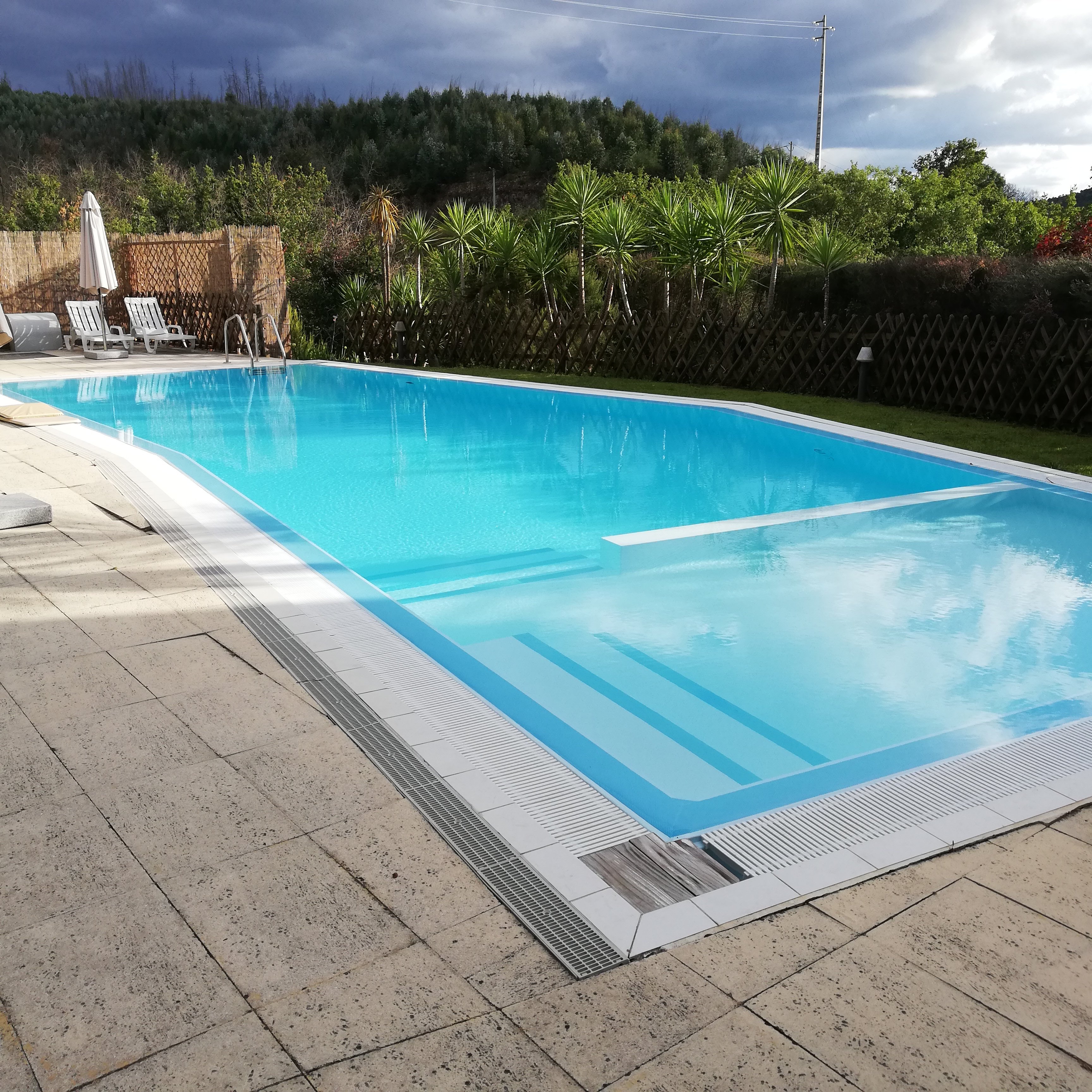 Hotel Rural Quinta da Conchada-泳池