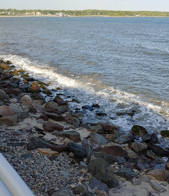 Niantic Bay Boardwalk-East Lyme必去景点