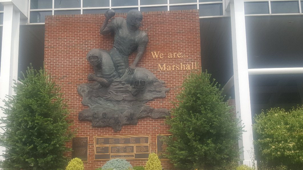 Joan C. Edwards Stadium-亨廷顿必去景点