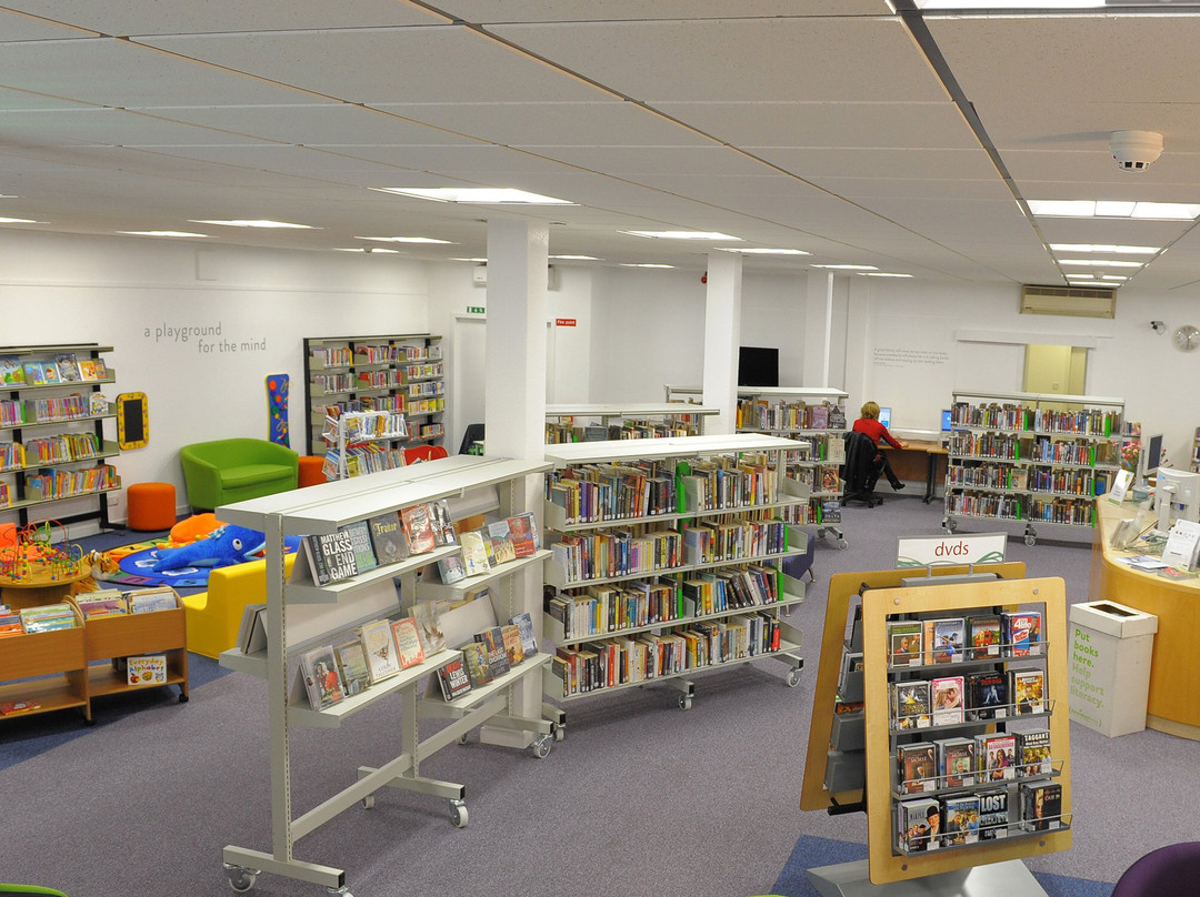 Stonehaven Library景点图片
