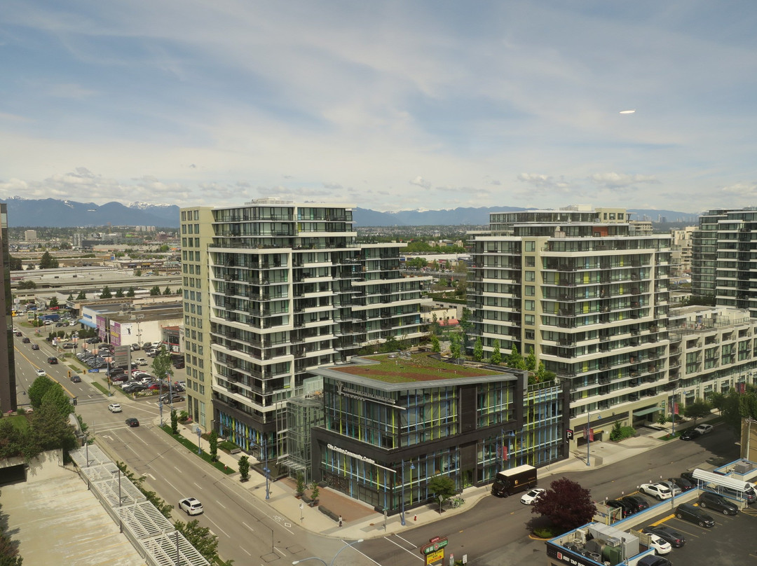 温哥华机场万豪酒店主图