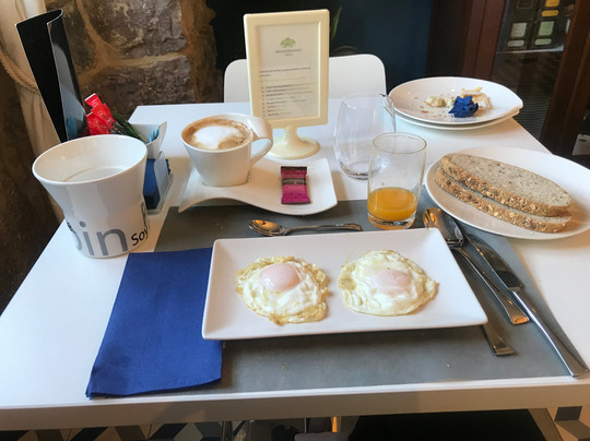 老赌场酒店主图